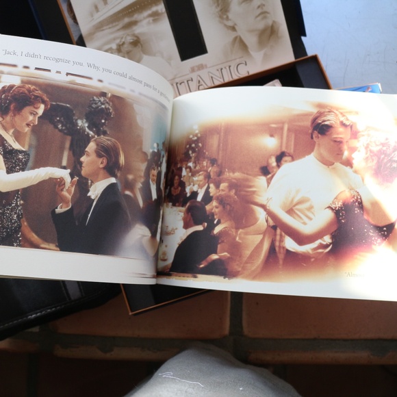 Titanic collectors edition VHS - Picture 10 of 13